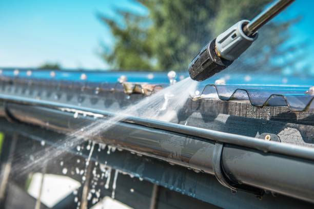 Best Commercial Building Pressure Washing  in Toledo, IA